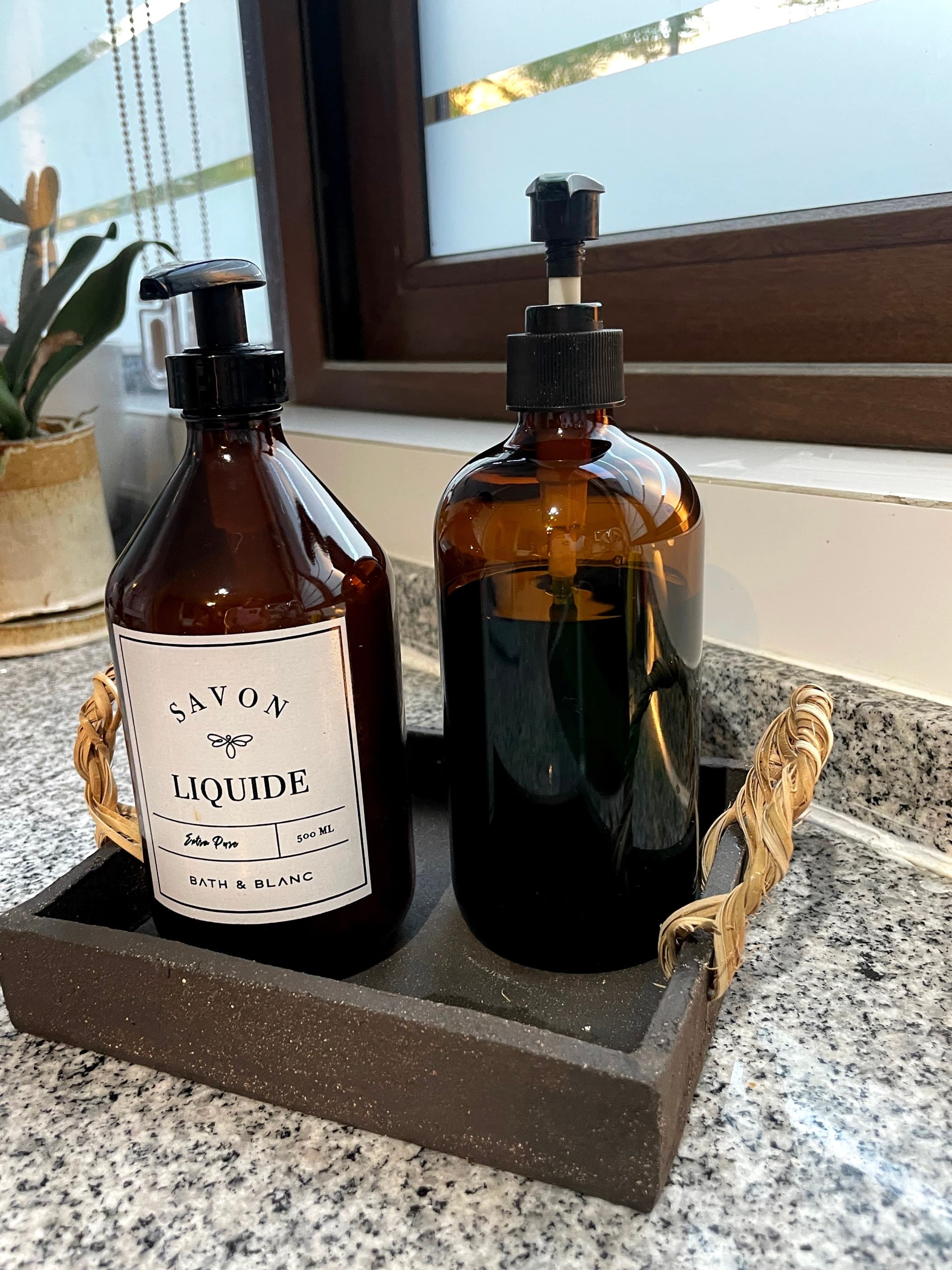 BANDEJA ARCILLA NEGRA & MIMBRE